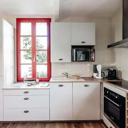 Holiday home Maison Bleue Ouest Saint-Julien-en-Born